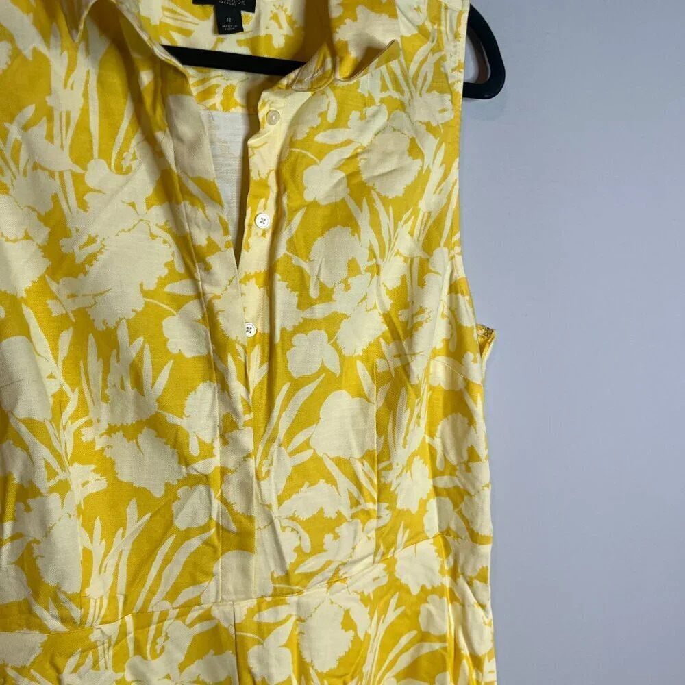 Ann Taylor yellow patterned collared button down … - image 2